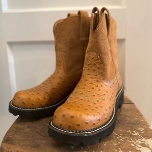 Ariat ostrich skin boots cowgirl EUC fat baby stunning vintage unique HTF rare